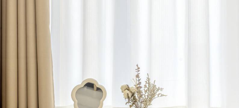 建水繁花民宿(古城小火车店)图片