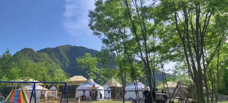 山阳天蓬山寨森林康养基地图片