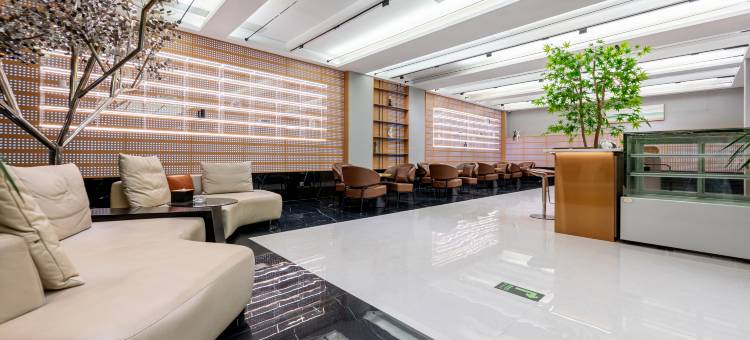 上蔡V90酒店(蔡都大道店)图片