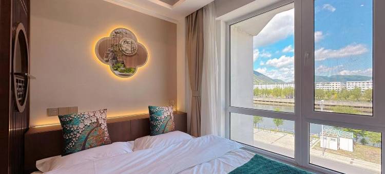 如家UP华驿精选酒店(集安大吉他广场店)图片