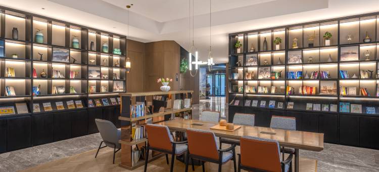 青岛北站新都心亚朵酒店图片