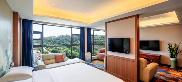 乐山广寒宫酒店(乐山高铁站嘉兴路美食街店)图片