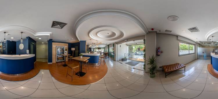 阿利坎特康铂酒店(Travelodge Alicante Puerto)图片