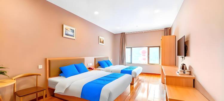 皇庭商务宾馆(盐城宝龙广场万达广场店)图片