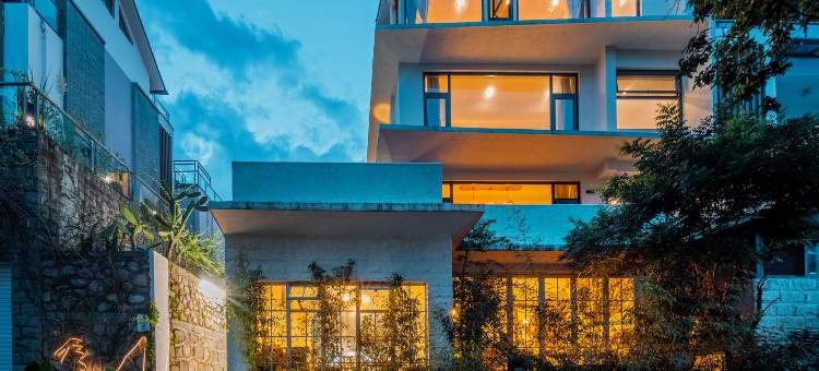 DALI · 樱野花杏 | 原木侘寂风度假别墅(苍洱大道店)图片