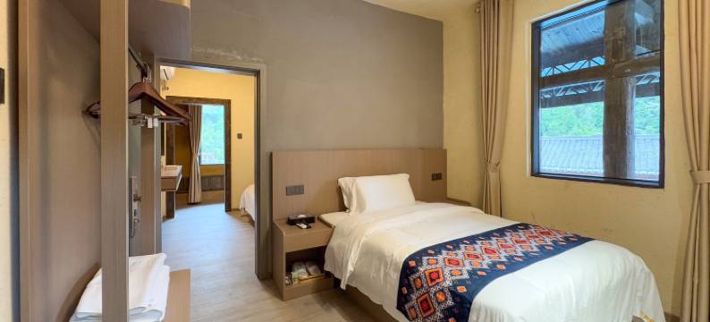 瑶亮瑶山民宿图片