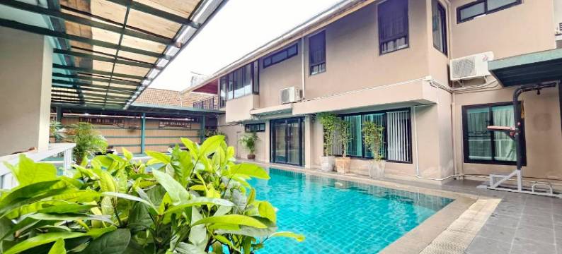 班坦瓦酒店(Baan Tanwa - Mrt Ratchadapisek)图片
