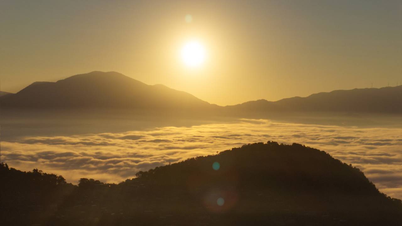云景｜观山·日落云海疗愈民宿(景迈山古茶林翁基布朗族古寨店)图片