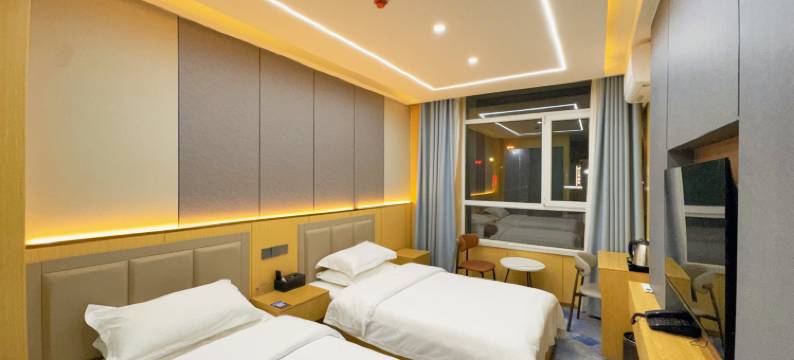 圣希顿酒店(西宁曹家堡机场店)图片