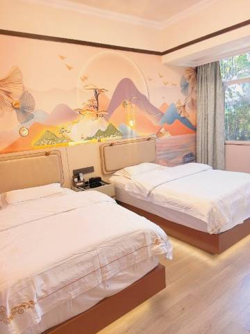 龙陵远洋大酒店(热泉路店)