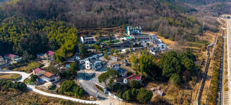 九华山站・官坡山居丨家庭・亲子度假庄园民宿(池州青阳高铁站店)图片