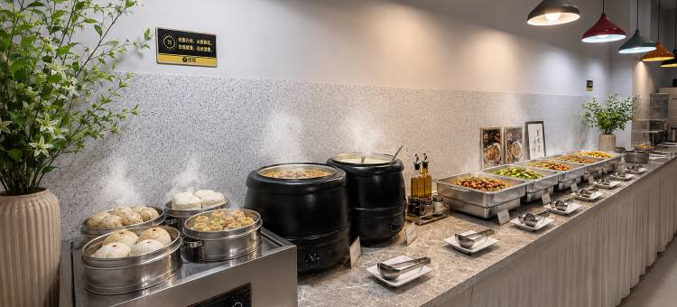M.Z 墨子智能酒店(中山古镇国际灯饰批发中心店)图片