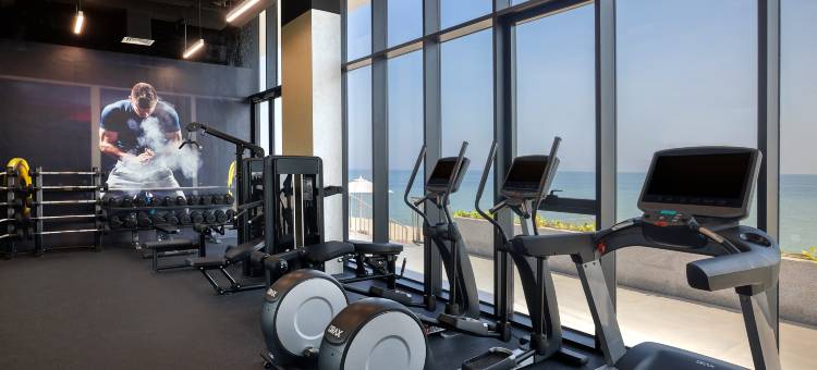米尔法海湾酒店(Beach Bay Hotel Mirfa)图片