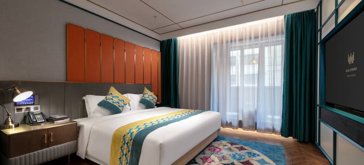 上海南京东路铂金万澳酒店图片