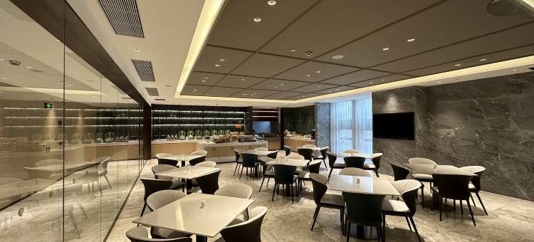 合肥瑶海和平路亚朵酒店图片