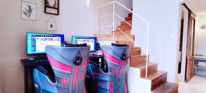 重庆进屋电竞民宿图片