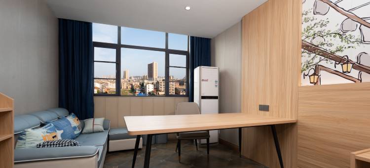 吉楚酒店(仙桃商城大厦月亮湾店)图片