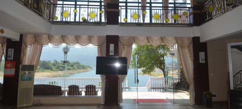 湖岛别墅大酒店图片