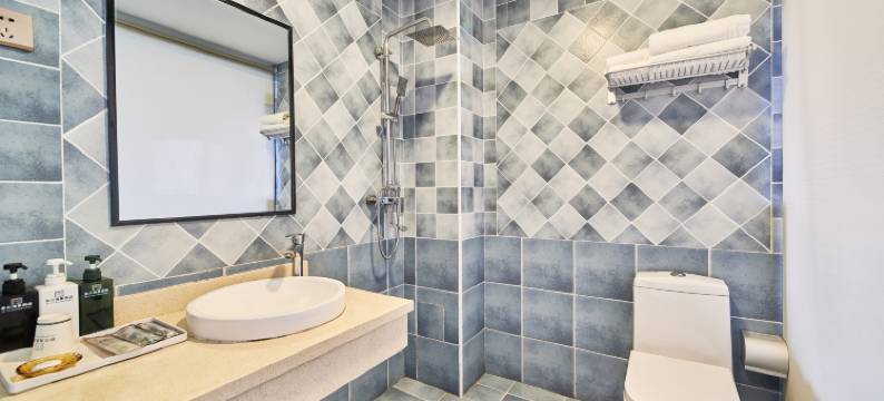 菲尔海景酒店(北戴河碧螺塔酒吧公园店)图片