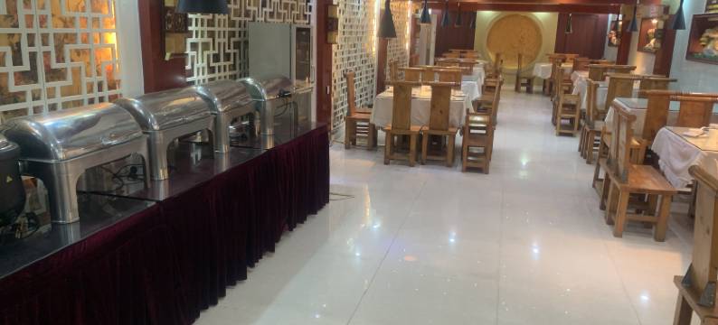 南阳花好月圆商务酒店图片