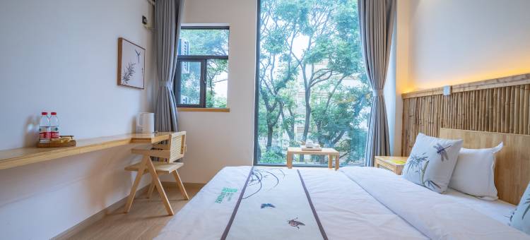 柒间花园酒店(曲靖火车站店)图片