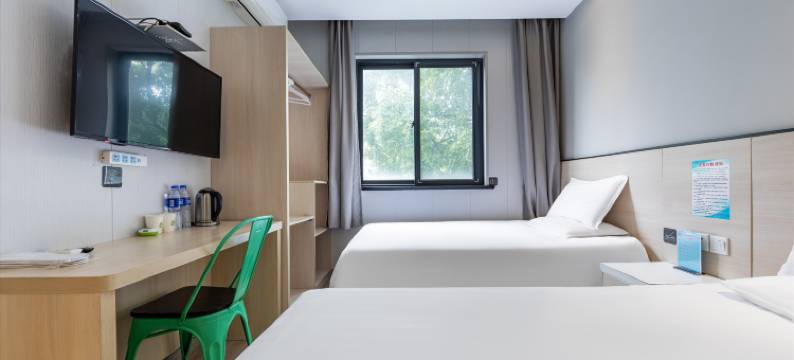 海友酒店(上海临港宝龙广场店)图片