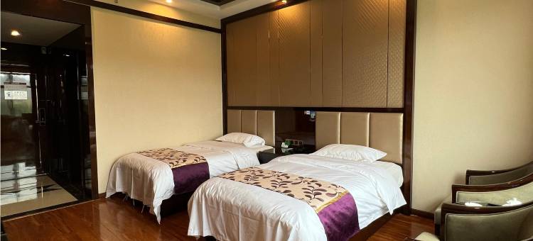 都兰金翔饭店图片