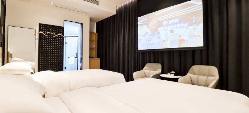 梁木逸品酒店(成都非遗博览园地铁站店)图片