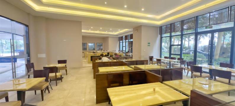 鹅卵石·Tranquil高空海景度假酒店公寓(老城西海岸沙滩店)图片