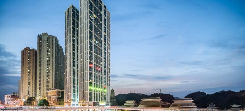 清雅轩智能巨幕影院民宿(贵阳花果园五里冲地铁站店)图片