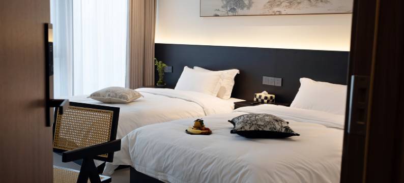 雨禾酒店YHE·Hotel(重庆铜梁吾悦广场宝莲国际都会店)图片