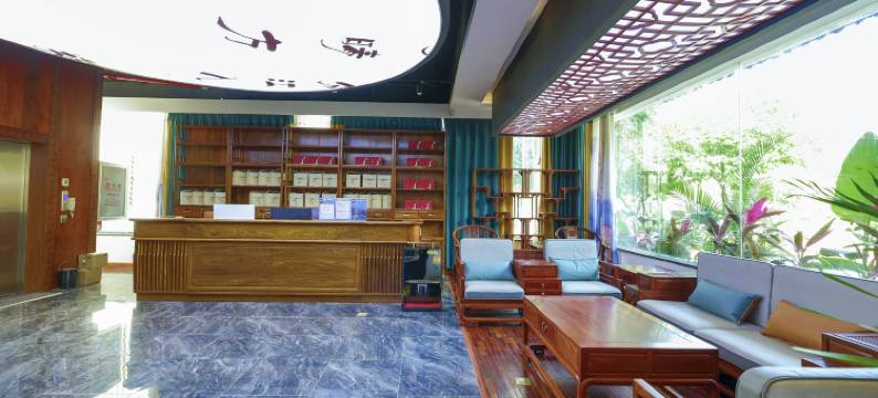 玖玖红木酒店(景洪西双版纳机场高铁站店)图片