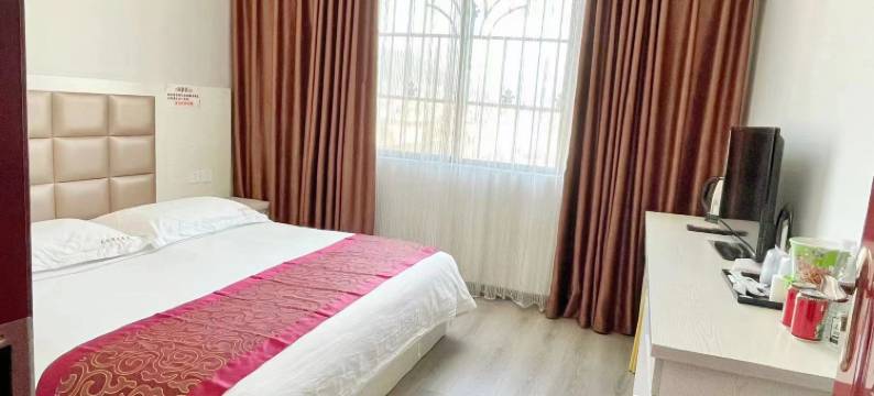 冕宁盛世假日酒店图片