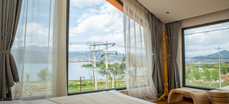 泸沽湖春禧民宿图片