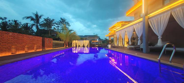 西双版纳景洪萨度•澜湄听涛度假酒店(曼听御花园泼水广场店)图片