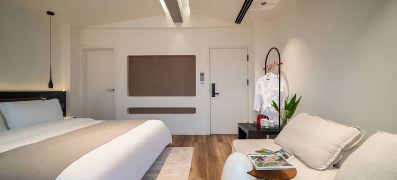 安顺安然居民宿(苗岭屯堡古镇店)图片