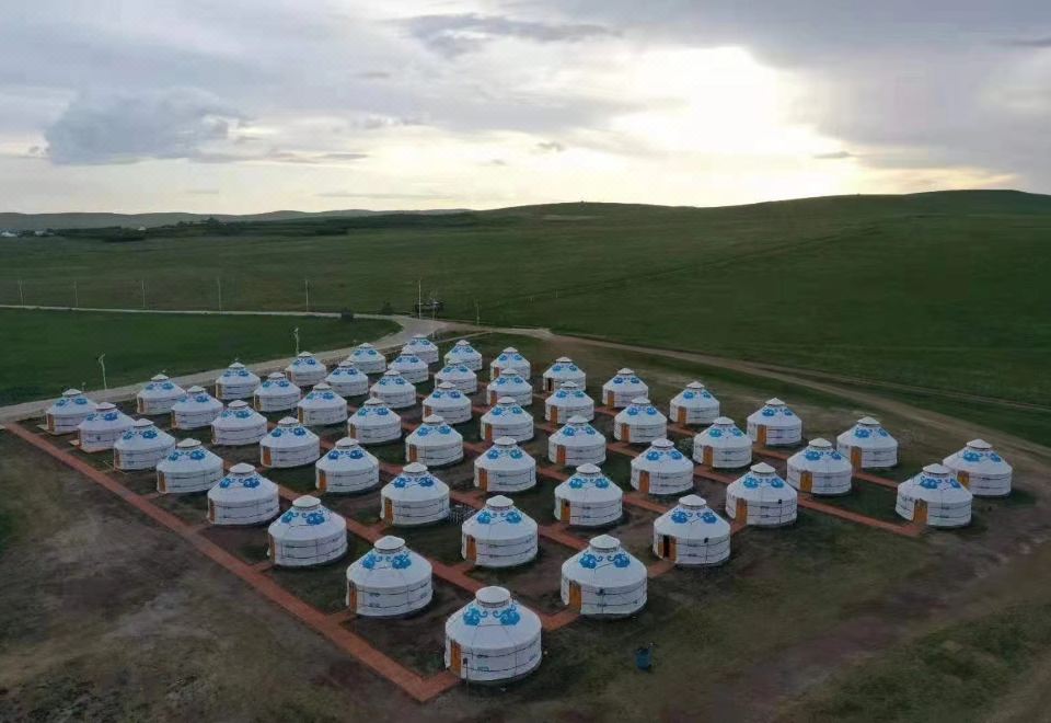 布林泉野奢观星民宿 Hotel Overview