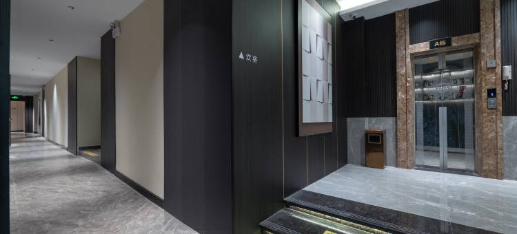 粤塔X电竞酒店(拱北口岸高铁站店)图片