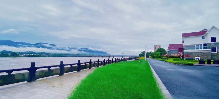 杭州桐庐富春江云隐曦岸国际酒店图片