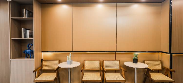 逸方公寓(广医附属第一医院海珠广场地铁站店)图片