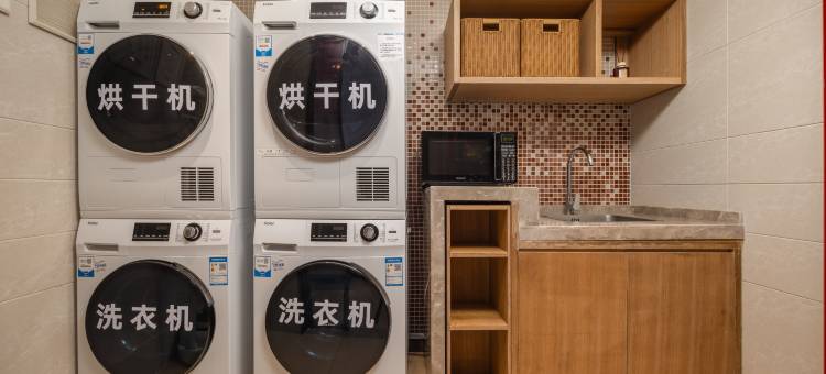 成都城市花果山酒店(春熙路天府广场店)图片