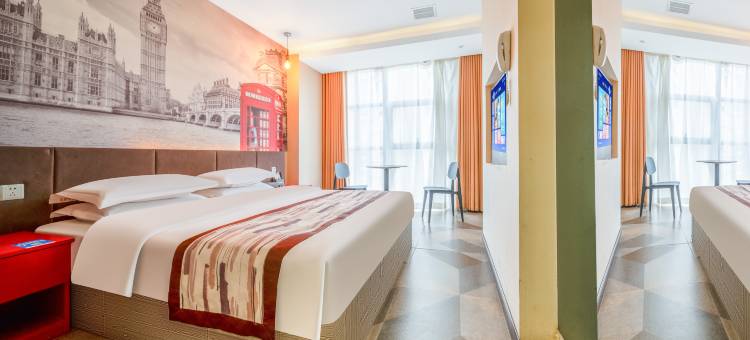 都匀柏尔梦主题酒店(文峰公园店)图片