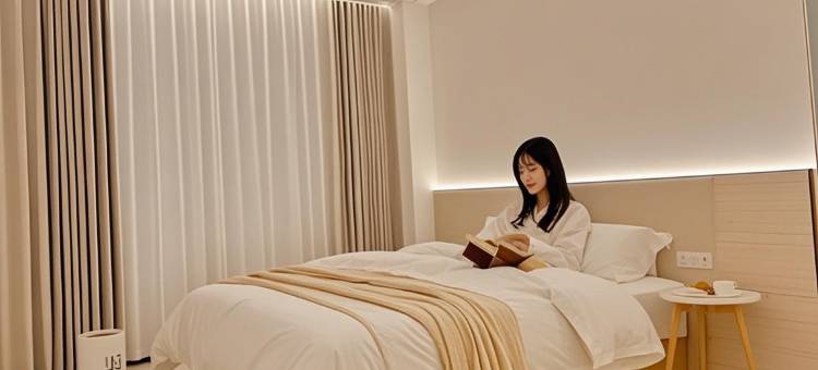 亚诺•Slumber丨安睡•轻奢酒店(河池金城江职业教育中心学校店)图片