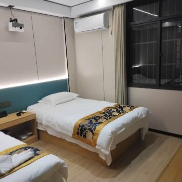 筠连雾燎民宿(煤都大道分店)