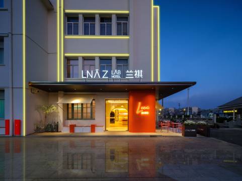 保定艺秀酒店(万博广场店)