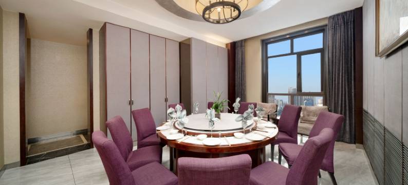 金谷商务酒店(会展中心省政府地铁站店)图片