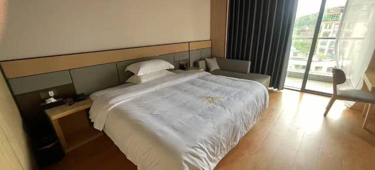 云浮卡曼尼酒店图片