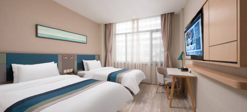 如家商旅酒店(济南经四路万达广场趵突泉北门店)图片