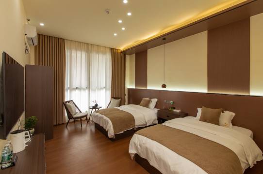 三道弯民宿(边城茶峒景区店)