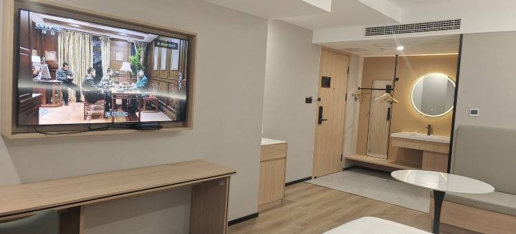 格林豪泰智选酒店(松江大学地铁站店)图片